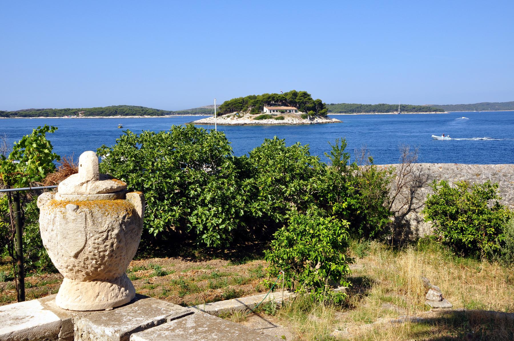 Hvar